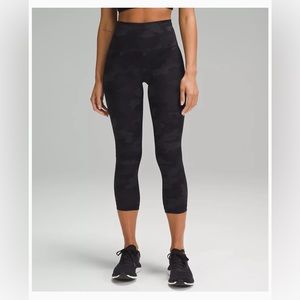 Lululemon Wunder Train High Rise 23 inch
